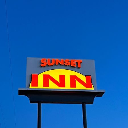 Sunset Inn Grants Pass Bagian luar foto