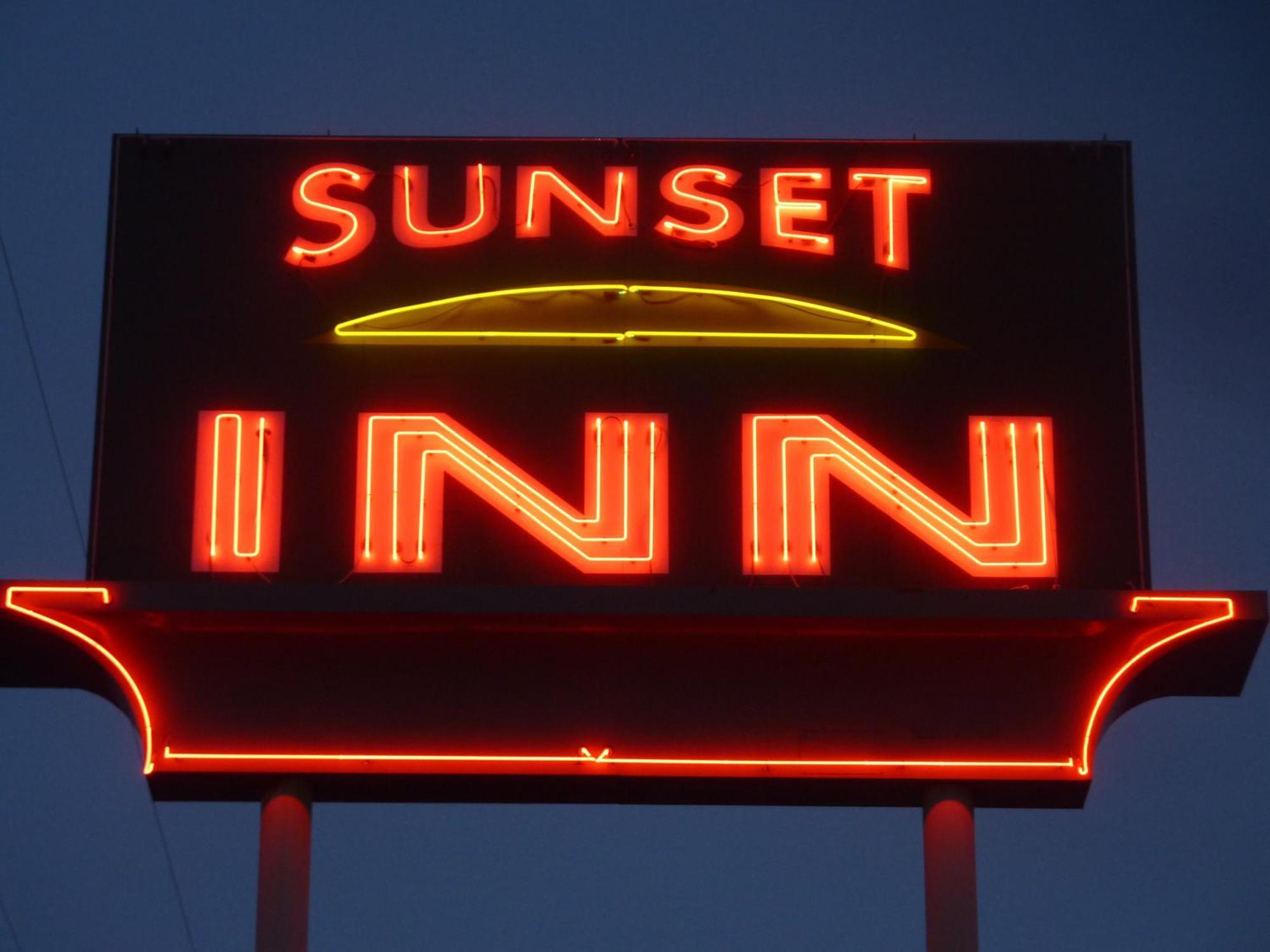 Sunset Inn Grants Pass Bagian luar foto